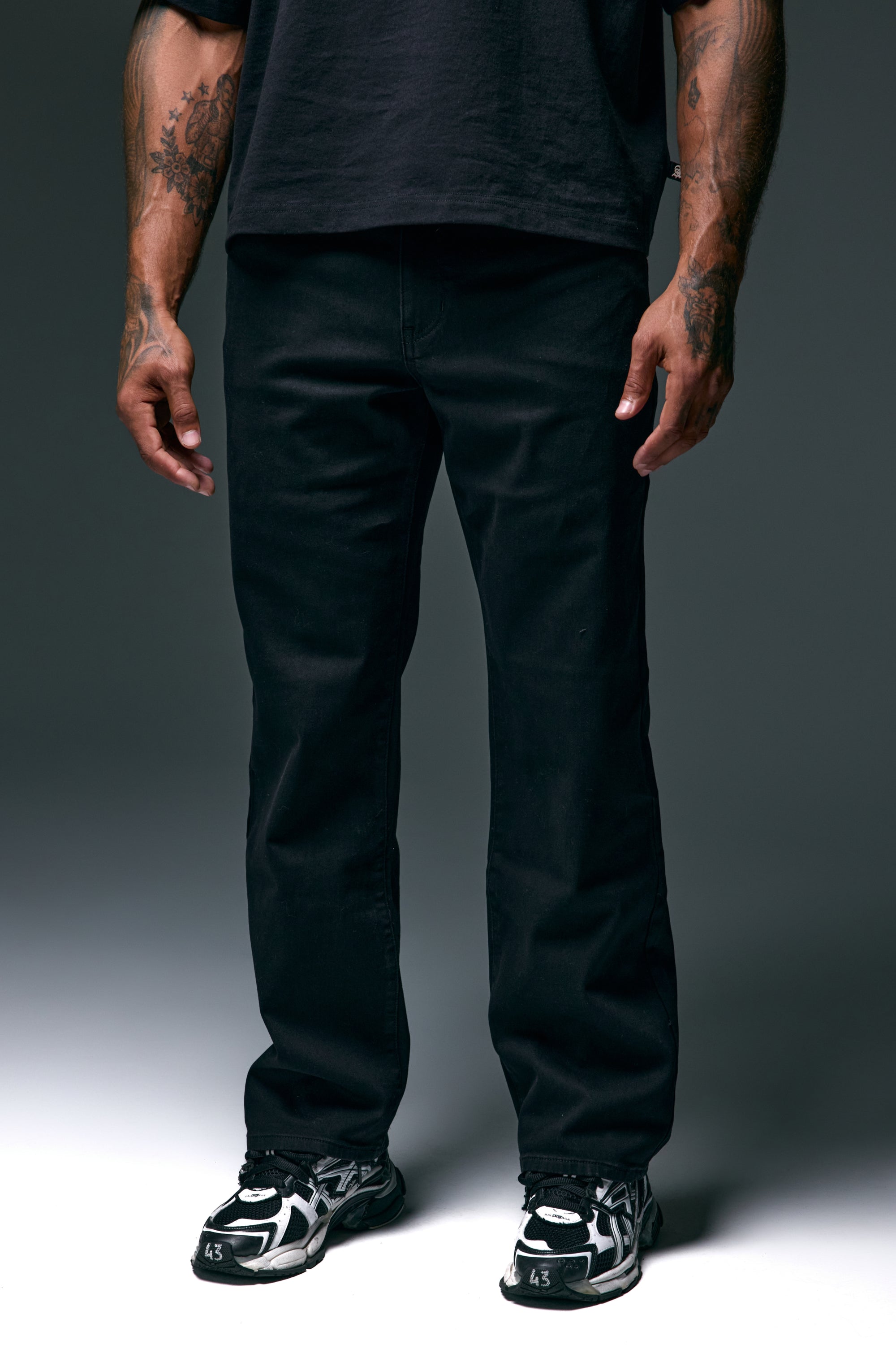 Straight Leg Knit Jean - Black